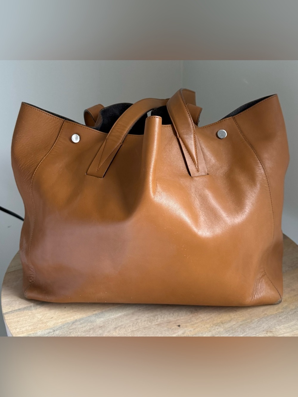 Vince Leather Tote - Snap Closure Smooth Carryall - Picture 2 of 14
